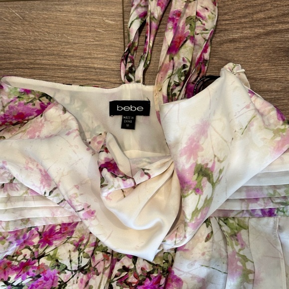 Bebe 100% Silk Purple Floral Criss Cross Halter Dress Size Medium - Picture 7 of 7